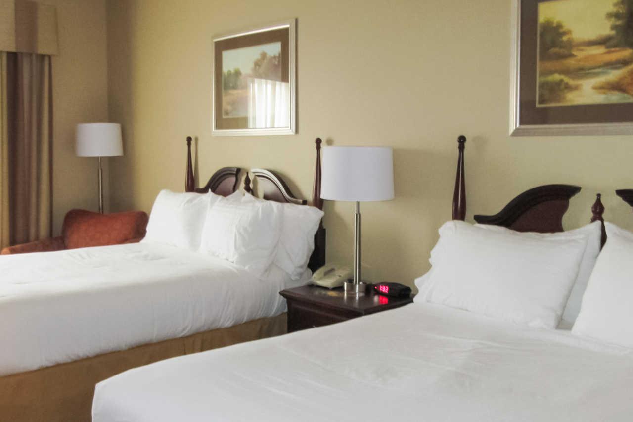 Quality Inn & Suites Hendersonville - Flat Rock Exterior photo